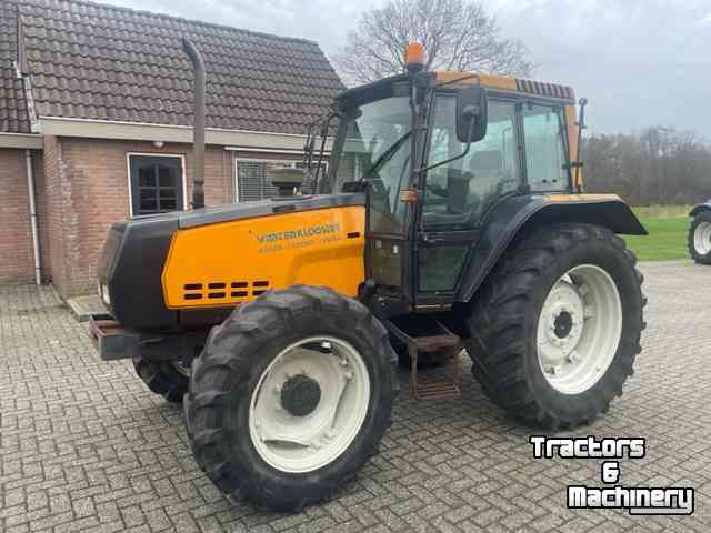 Schlepper / Traktoren Valtra 6400 DPS