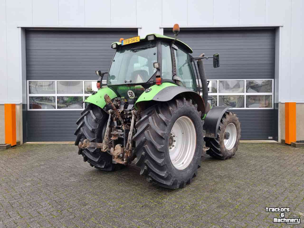 Schlepper / Traktoren Deutz-Fahr Agrotron 150.6