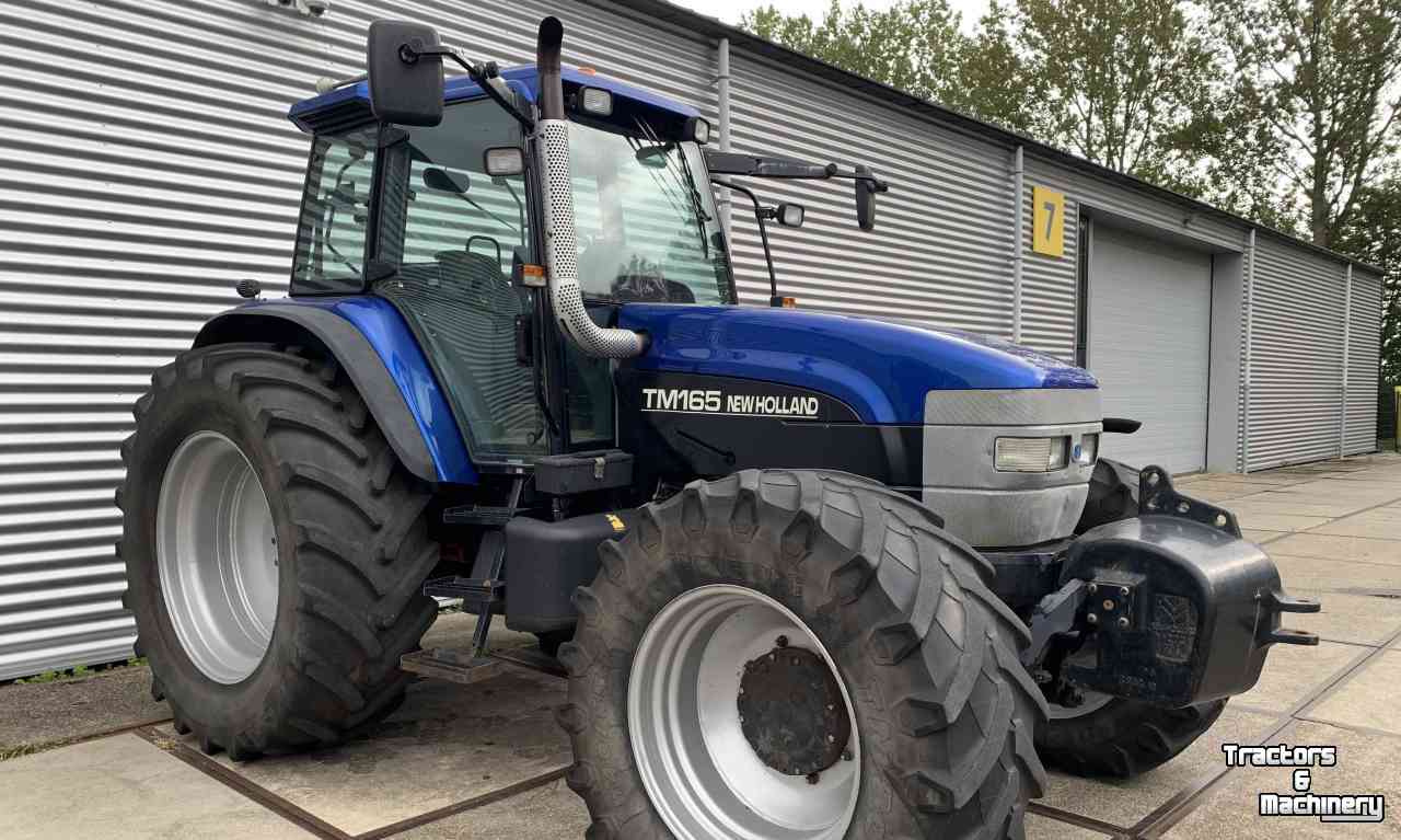 Schlepper / Traktoren New Holland TM165 PC
