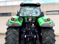 Schlepper / Traktoren Deutz-Fahr Agrotron 7250 TTV
