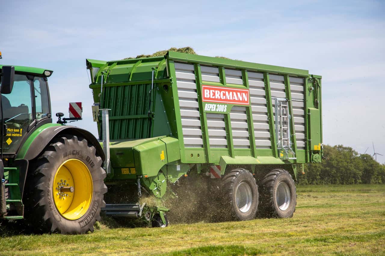 Bergmann: Repex-Ladewagen und neue Pickup