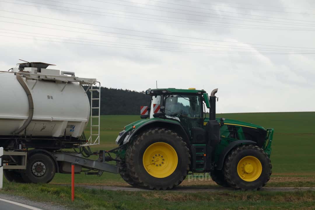 Erlkönig: Neuer 6R von John Deere? Erlkönig: Neuer 6R von John Deere?