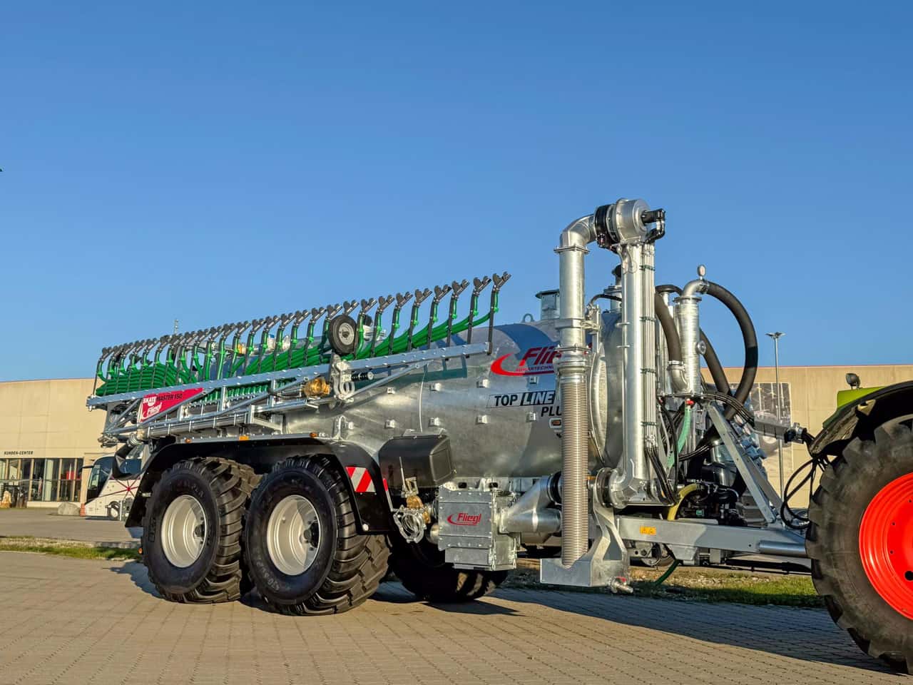 Fliegl: Neue Fasslinie Top Line Plus