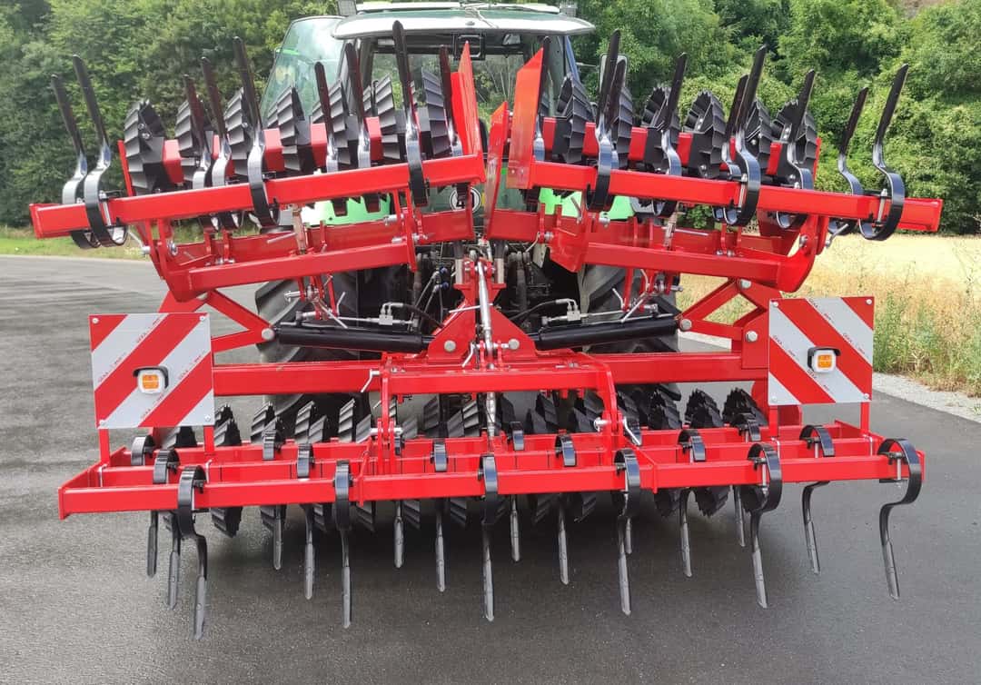 Frontpacker mit Zinken von Husch Maschinenbau
