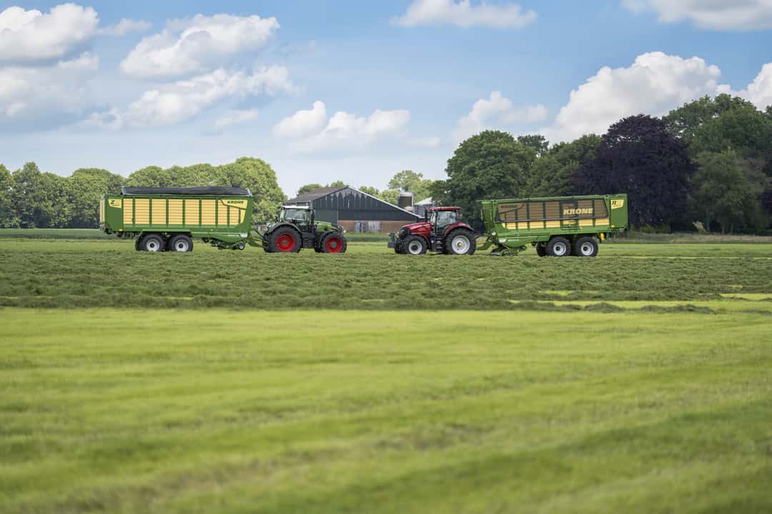 Krone stellt RX und ZX Ladewagen mit intelligenter Technik und mehr Komfort vor Krone stellt RX und ZX Ladewagen mit intelligenter Technik und mehr Komfort vor