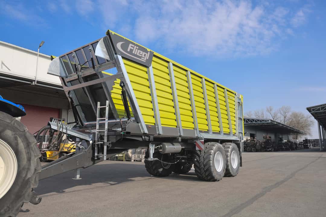 Neuer Häckseltransportwagen von Fliegl: Cargos erhält kleinen Bruder Cugo