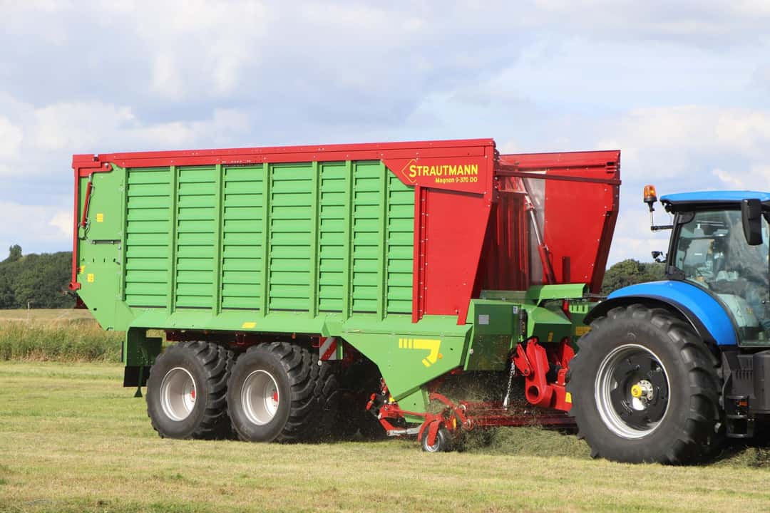 Strautmann Magnon 9: Kompakter Kurzschnitt-Ladewagen