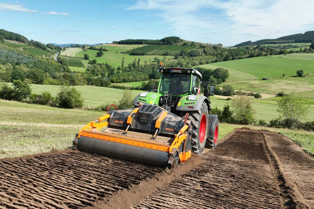 Vogt zeigt Forstfräse mit 400 mm Arbeitstiefe Vogt zeigt Forstfräse mit 400 mm Arbeitstiefe