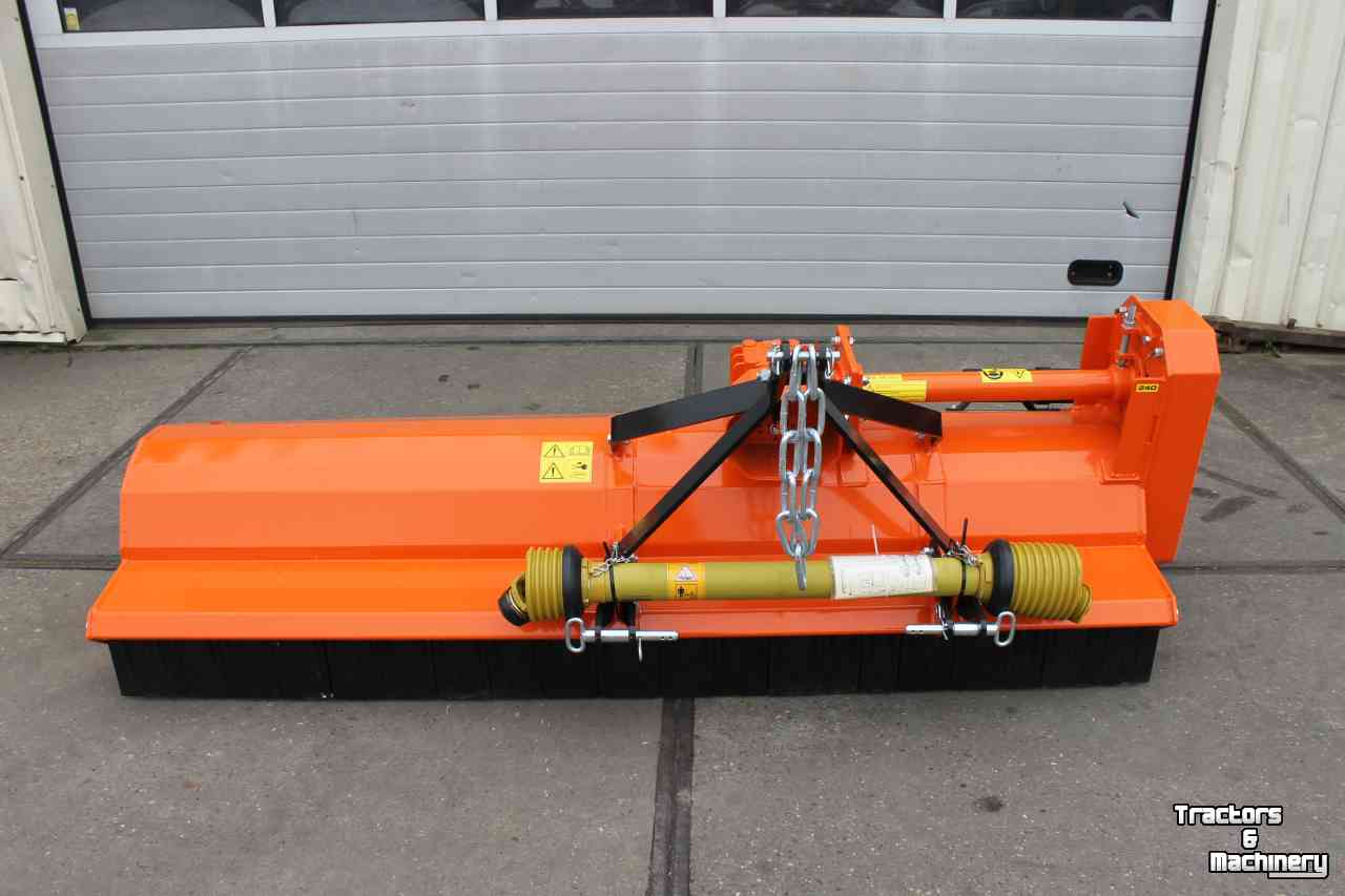 Schlegelmulchgeräte Perfect KP240 klepelmaaier achteruitvoering nieuw! KP-240 met hamerklepels