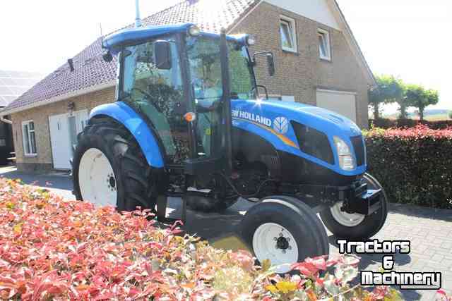 Schlepper / Traktor New Holland TD5.95 JN