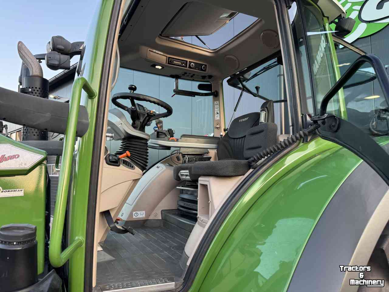 Schlepper / Traktor Fendt 718 S4 power plus