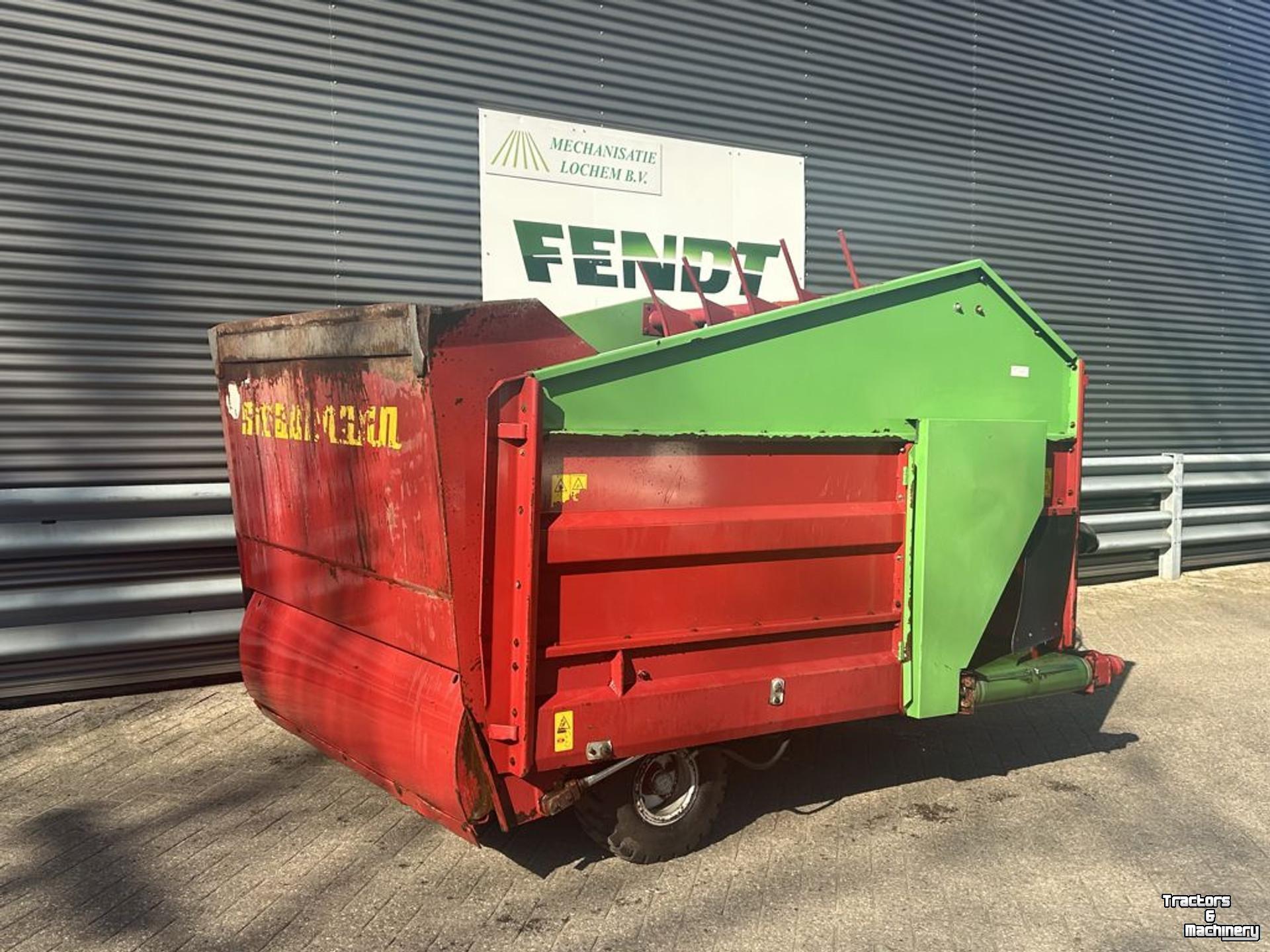 Futterverteilwagen / Futterdosierwagen Strautmann BVW