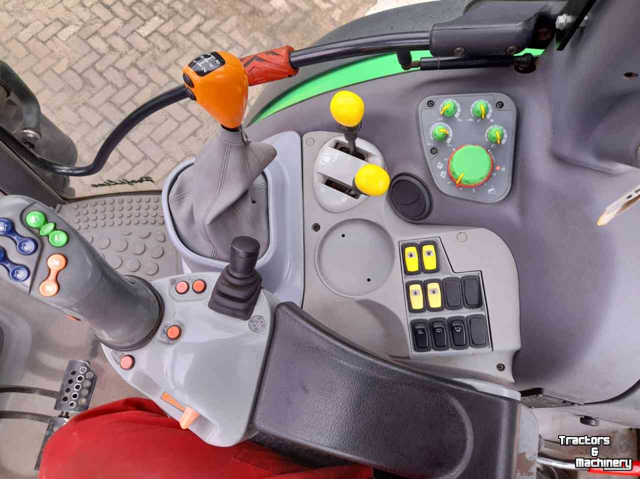 Schlepper / Traktor Deutz-Fahr M-650