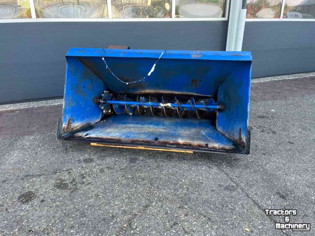 Futterdosiercontainer AP VDCE 2000 ZU/FB