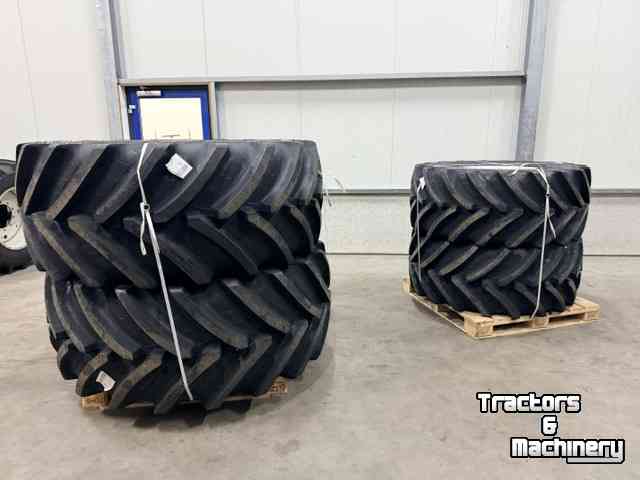 Räder, Reifen, Felgen & Distanzringe BKT 710/60 R38 + 600/60 R28 op velg