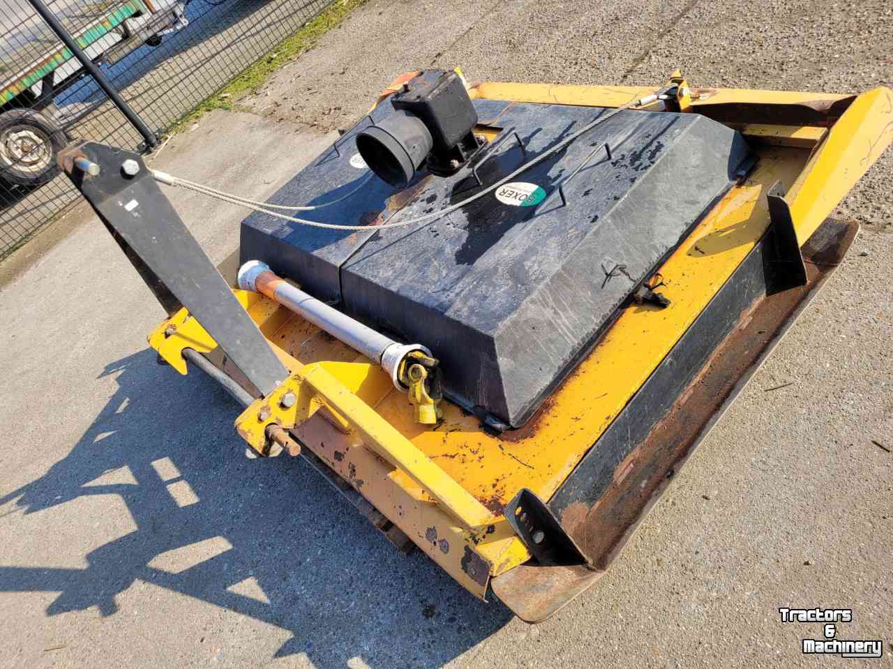 Mähwerk Boxer Weidebloter WB 185