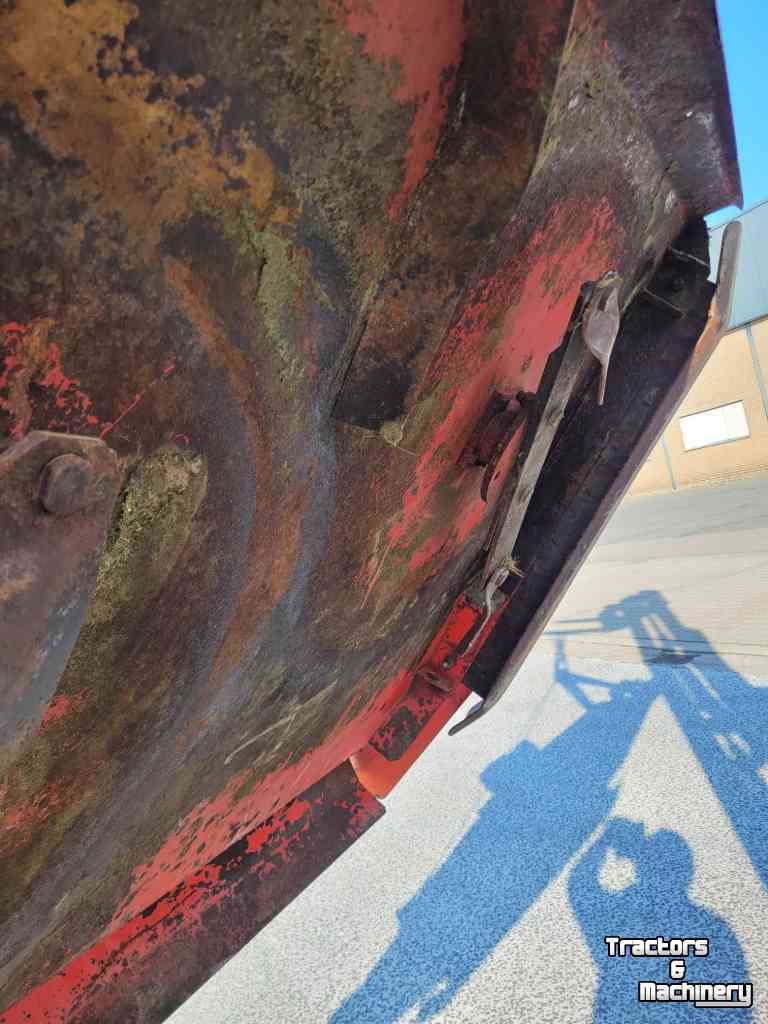 Mähwerk Boxer Weidebloter WB 185