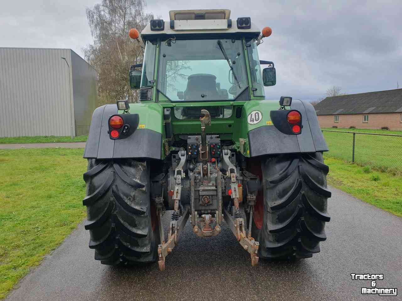 Schlepper / Traktoren Fendt 820 tms
