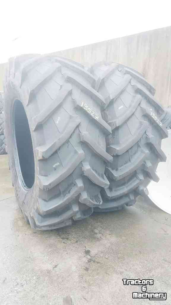 Räder, Reifen, Felgen & Distanzringe Trelleborg 710/70R42