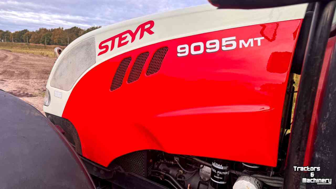 Schlepper / Traktoren Steyr 9095MT