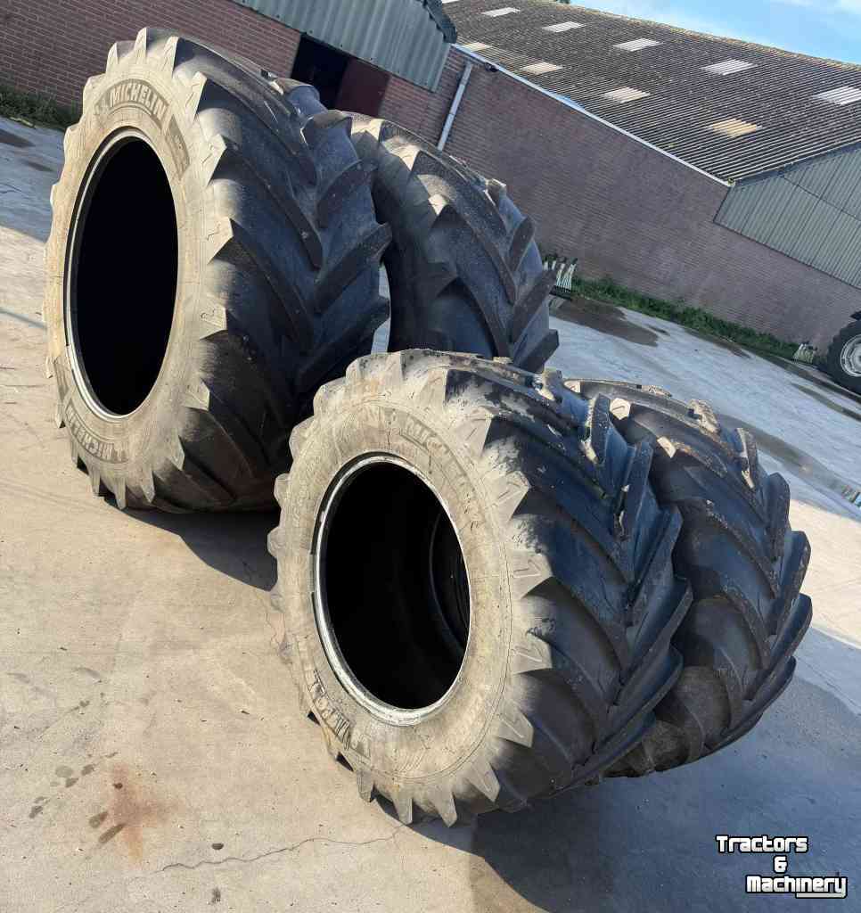 Räder, Reifen, Felgen & Distanzringe Michelin Michelin Xeobib VF 710/60R42 + VF 600/60R30