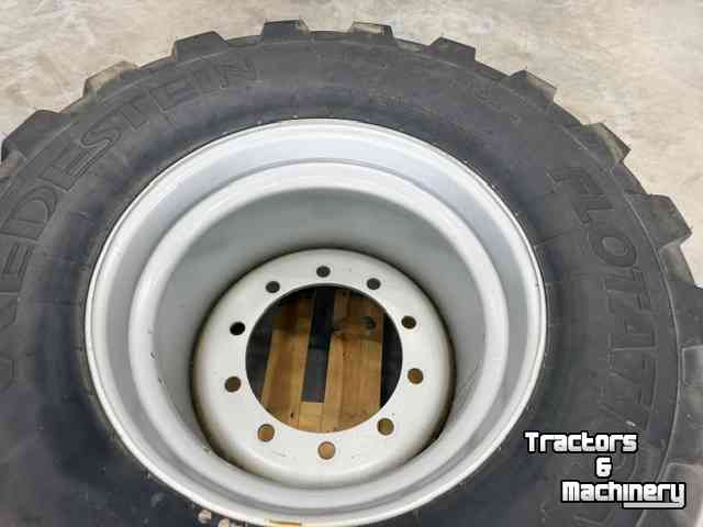 Räder, Reifen, Felgen & Distanzringe Vredestein 650/40 R22.5 Flotation Trac