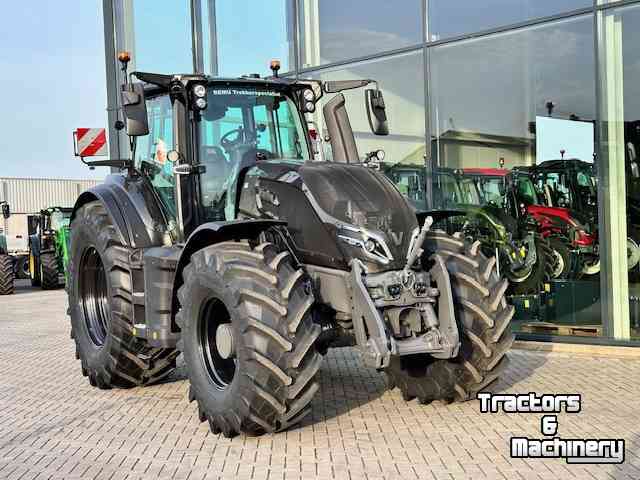 Schlepper / Traktor Valtra Q285