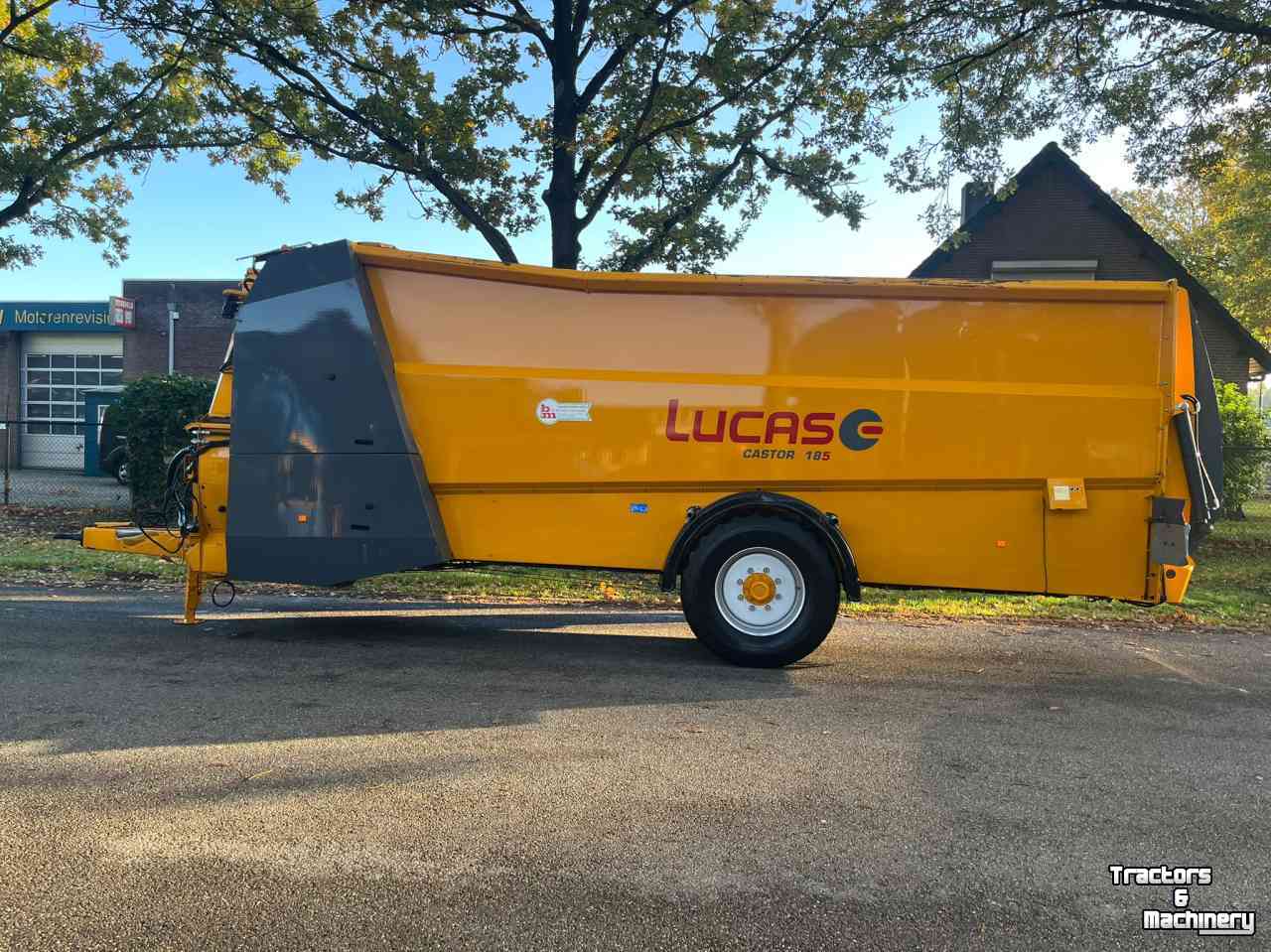 Strohverteiler für Liegeboxen Lucas Castor 185 stroblazer