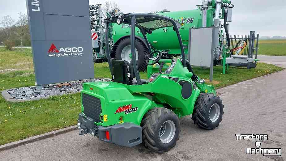 Radlader Avant 530 TDL