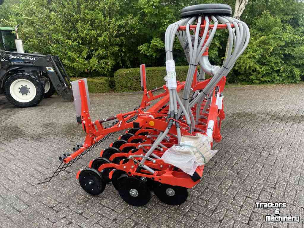 Drillmaschine Kuhn Venta BTF3000 24DD Zaaimachine