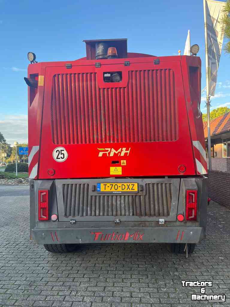 Selbstfahrende Futtermischwagen RMH Turbomix 28 GOLD