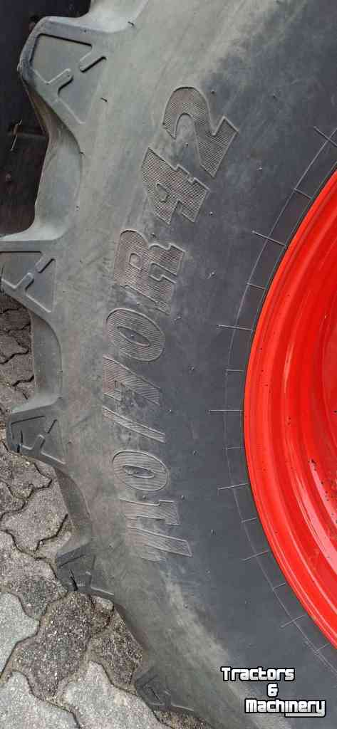 Räder, Reifen, Felgen & Distanzringe BKT 710/70R42