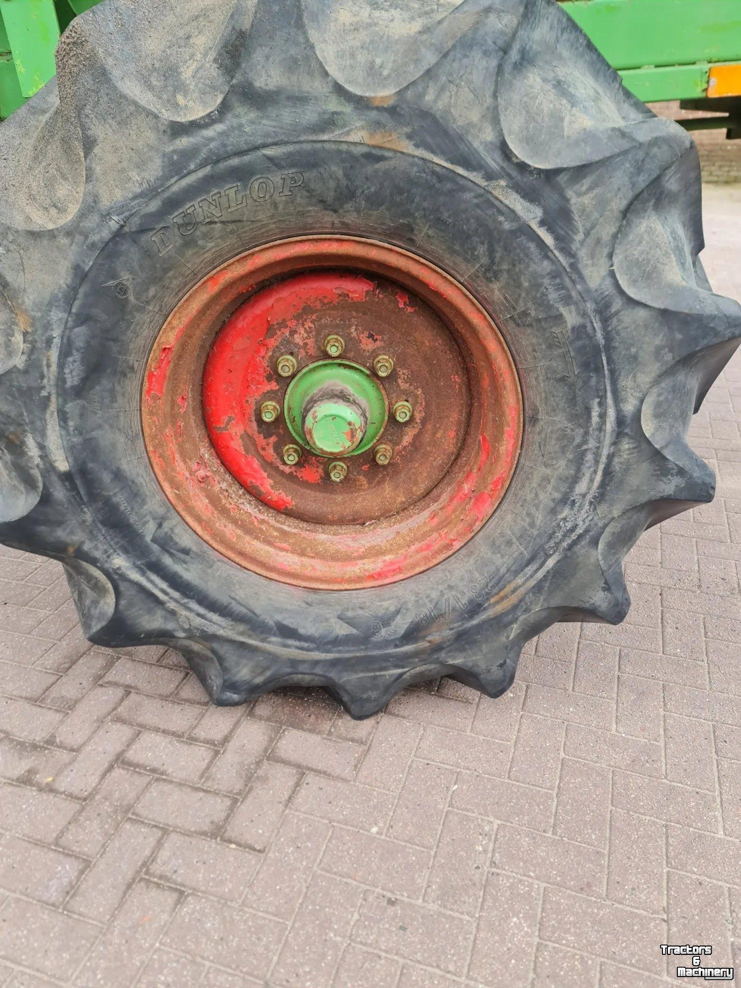 Lade- und Dosierwagen AVR OVERLAADWAGEN