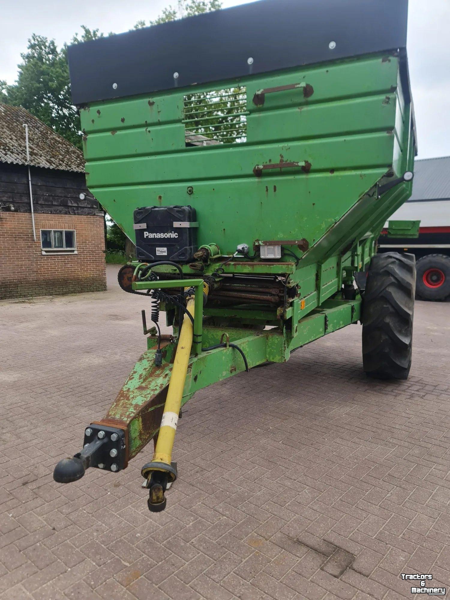 Lade- und Dosierwagen AVR OVERLAADWAGEN