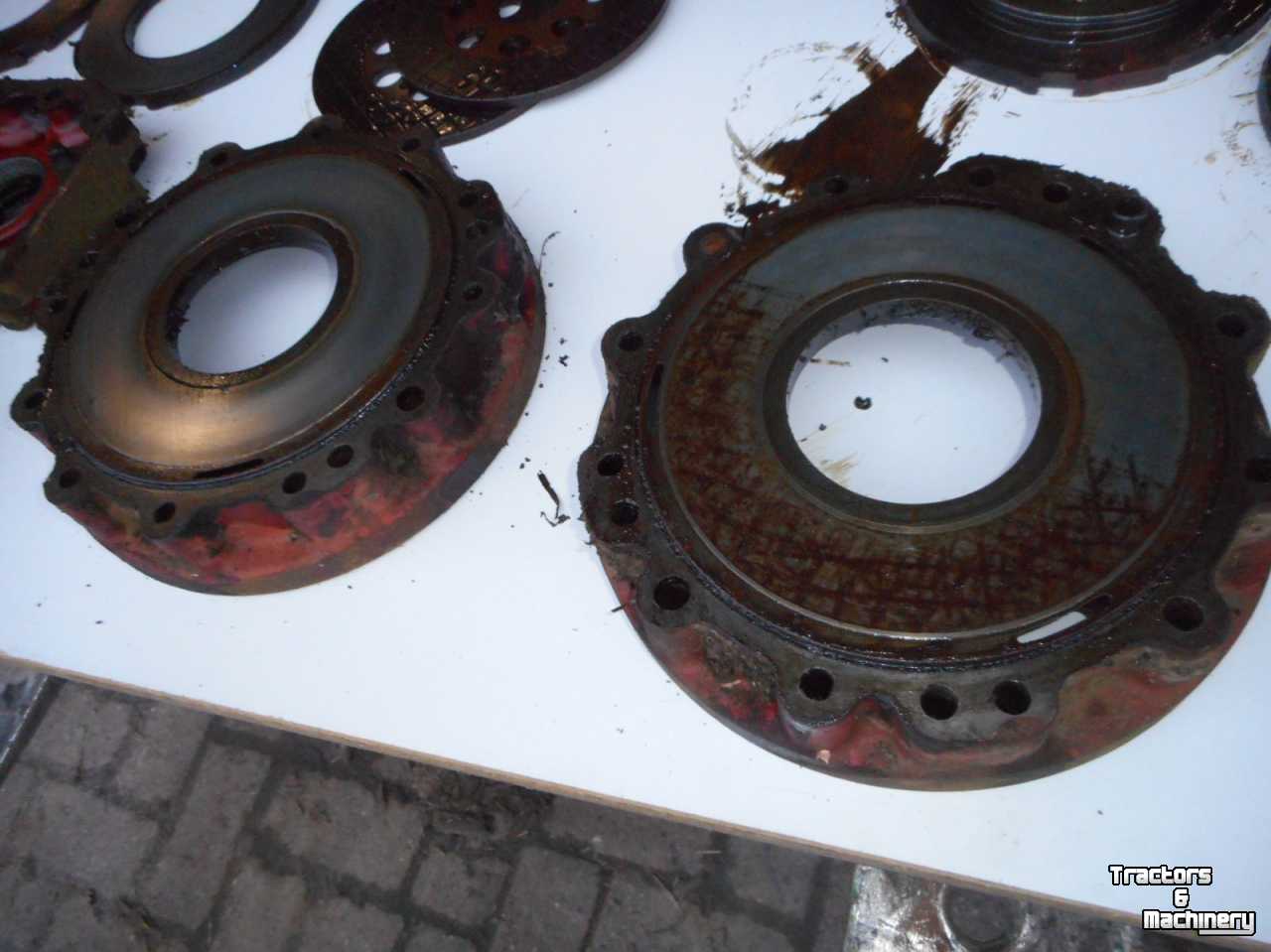 Gebrauchte Teile für Traktoren International 844 en 845 en 856