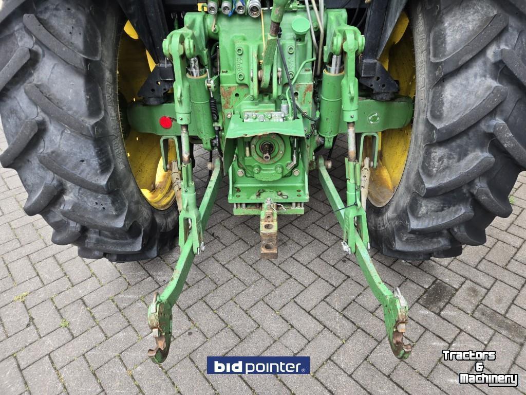 Schlepper / Traktor John Deere 5080R