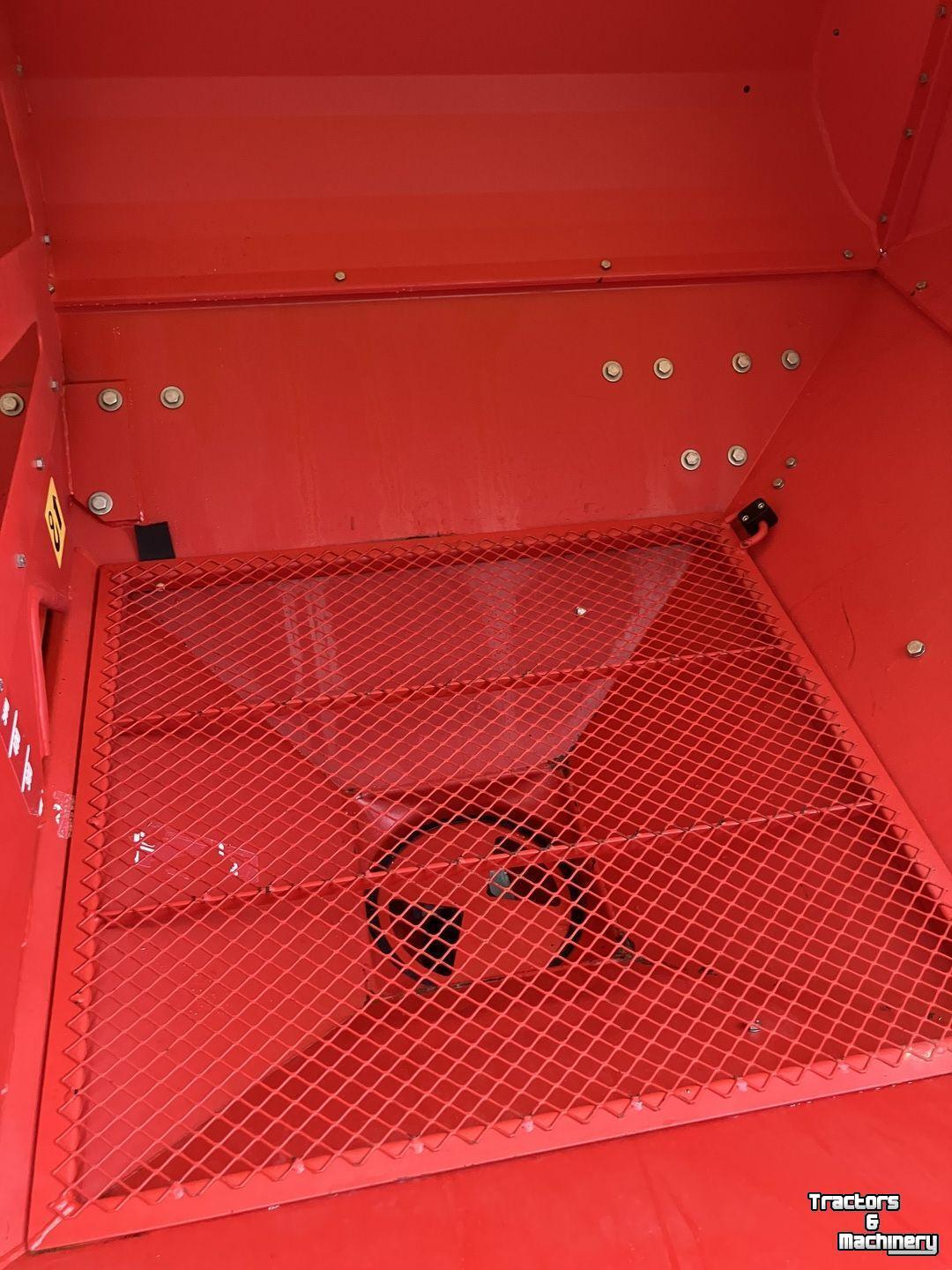 Düngerstreuer Lely Centermatic kunstmeststrooier