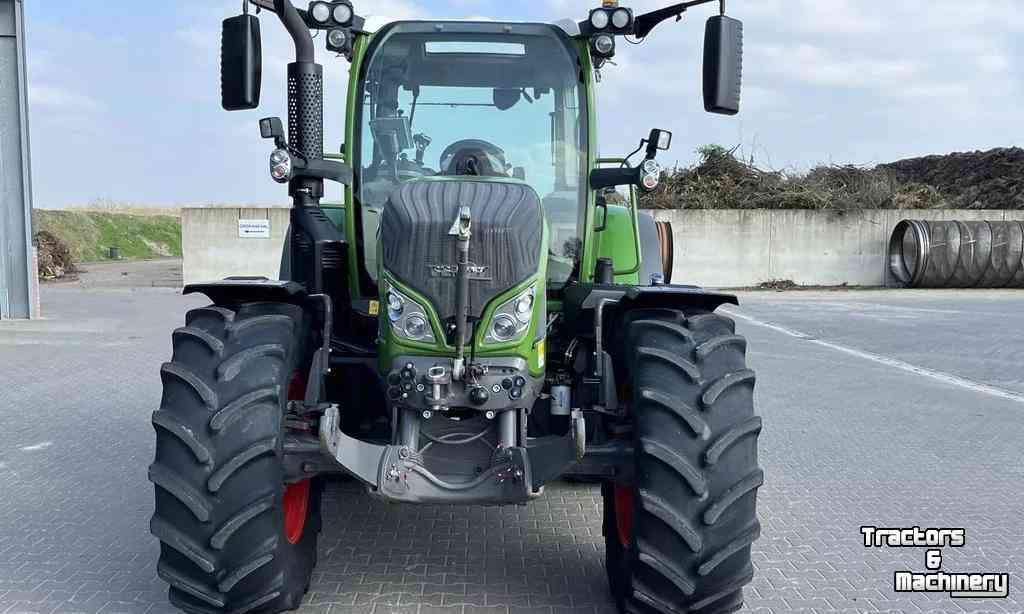 Schlepper / Traktoren Fendt 514 S4 Profi Plus tractor