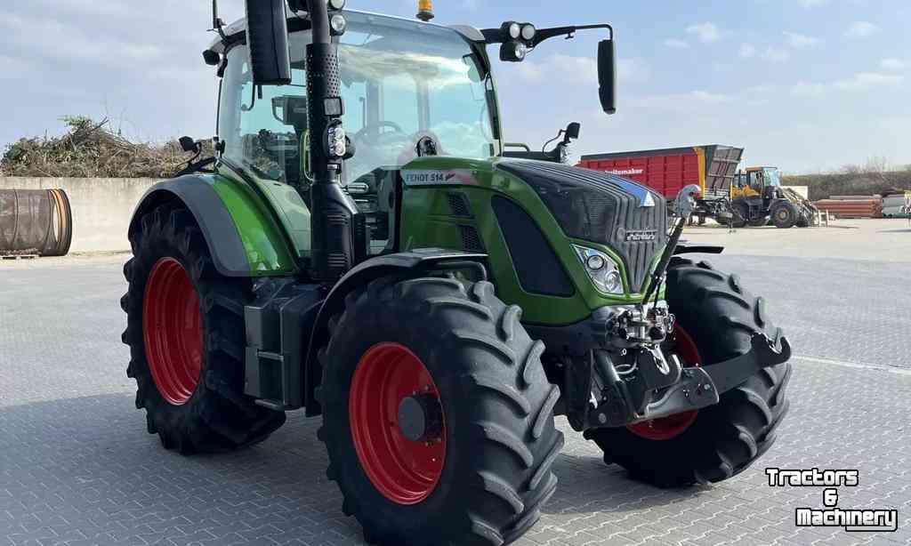 Schlepper / Traktoren Fendt 514 S4 Profi Plus tractor