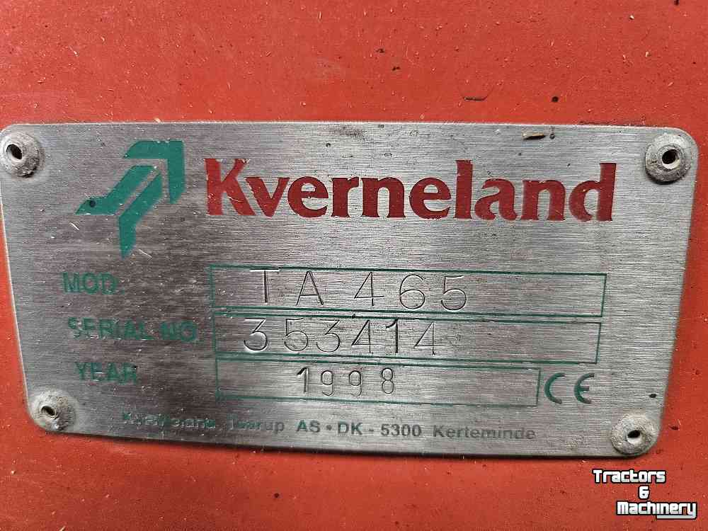 Lade- und Dosierwagen Kverneland TA465 opraapwagen