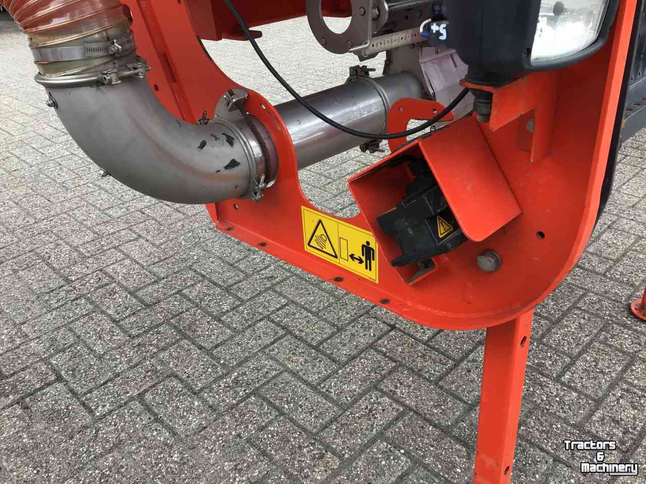 Frontbehälter Sämaschine Kuhn TF 1500
