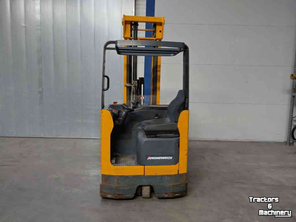 Schubmaststapler Jungheinrich reachtruck ETV14