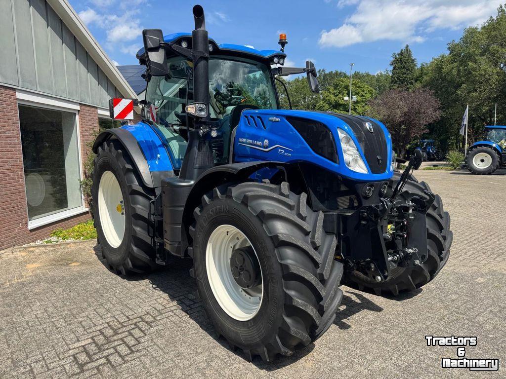 Schlepper / Traktor New Holland T7.300 AC New Gen traktor