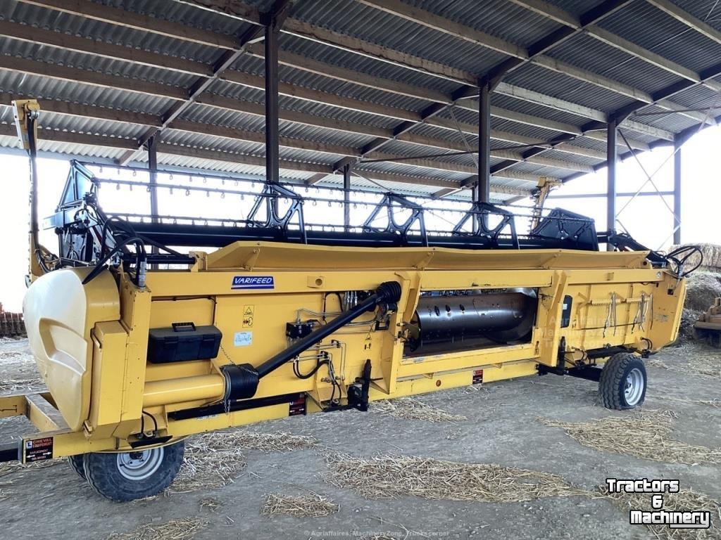 Feldhäcksler New Holland CX8.70