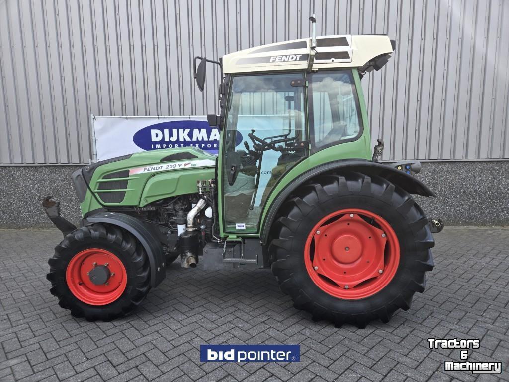 Schlepper / Traktor Fendt 209P