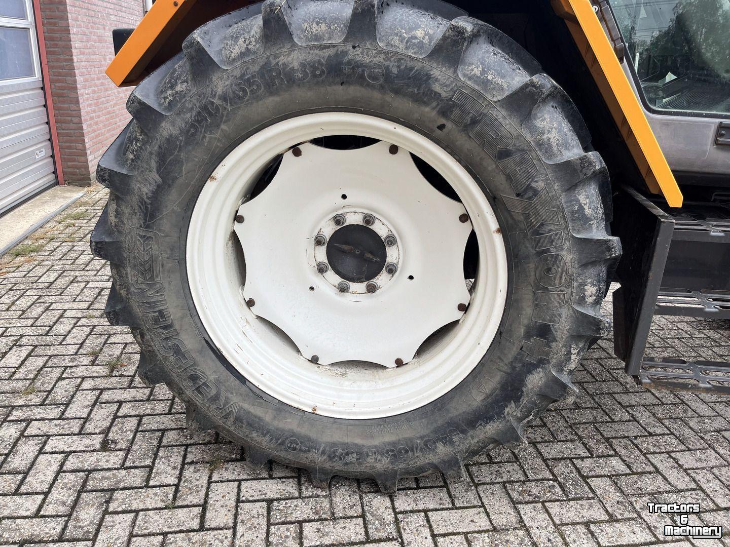 Schlepper / Traktor Renault 103-54 TX