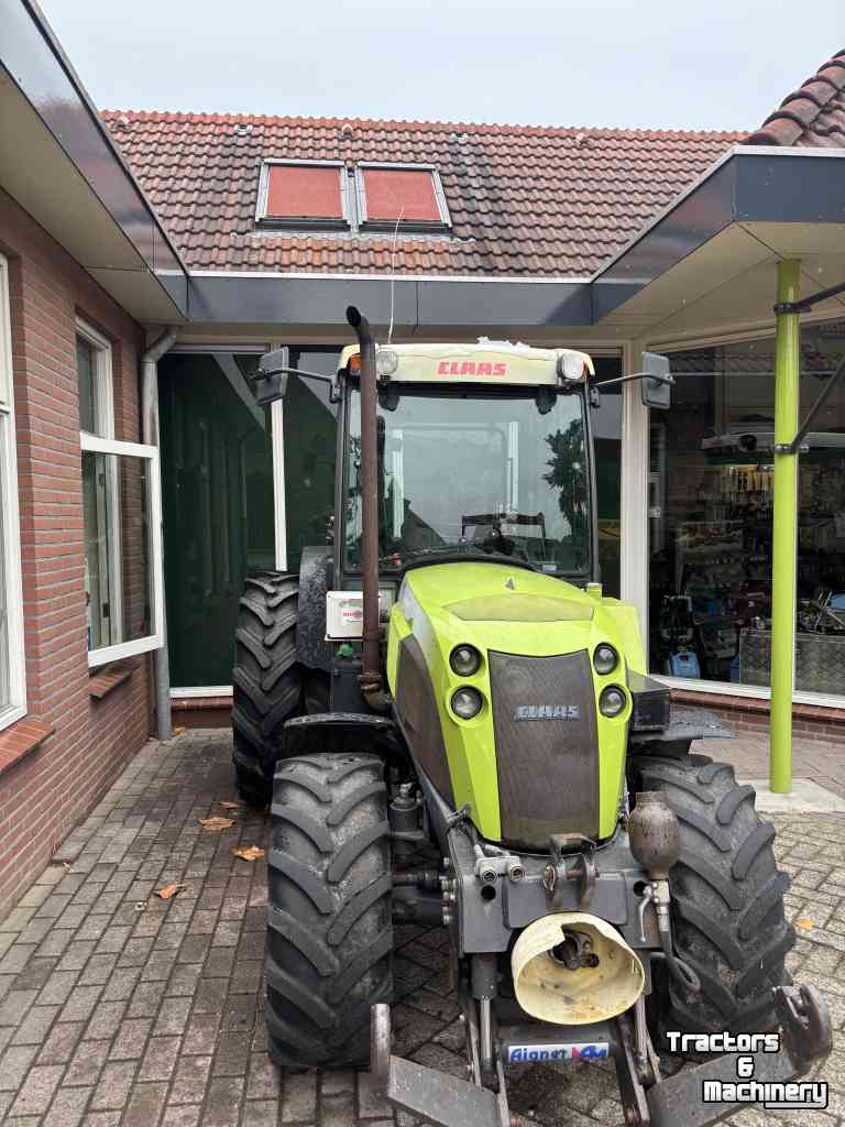 Schlepper / Traktor Claas Nectis 267