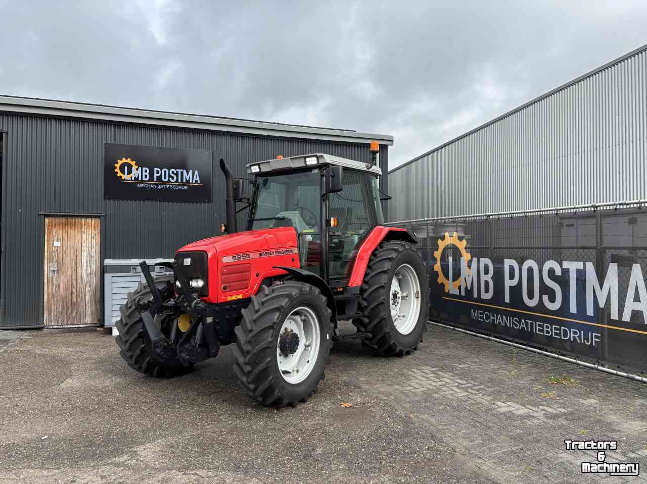 Schlepper / Traktor Massey Ferguson 6255 fronthef pto