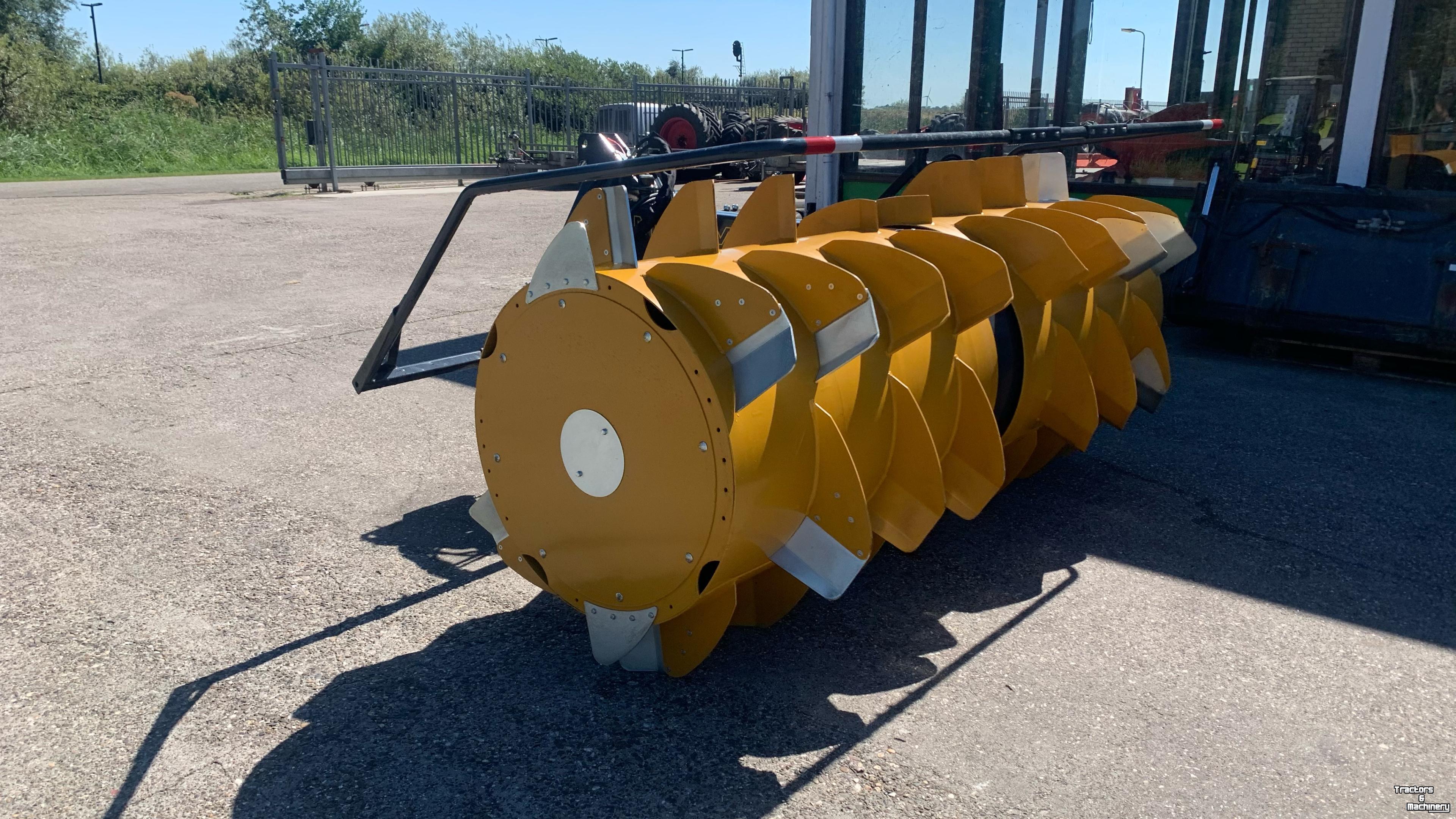 Siloverteiler Mammut Gigant 280 HSB