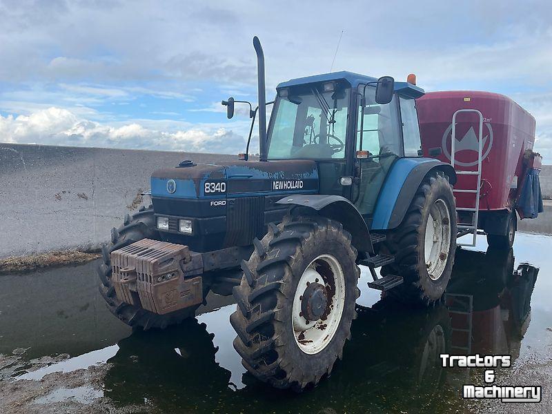 Schlepper / Traktor New Holland 8340 SLE